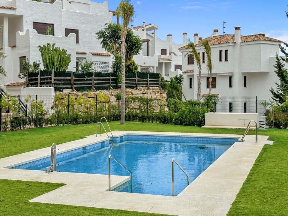 Lejlighed i La Duquesa, Malaga - foto 1