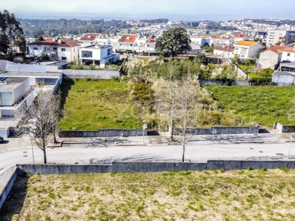Helårsgrund i Grijo, Porto - foto 4