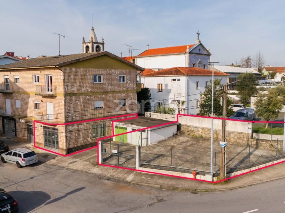 Erhvervsejendom i Ferreiros, Braga - foto 1