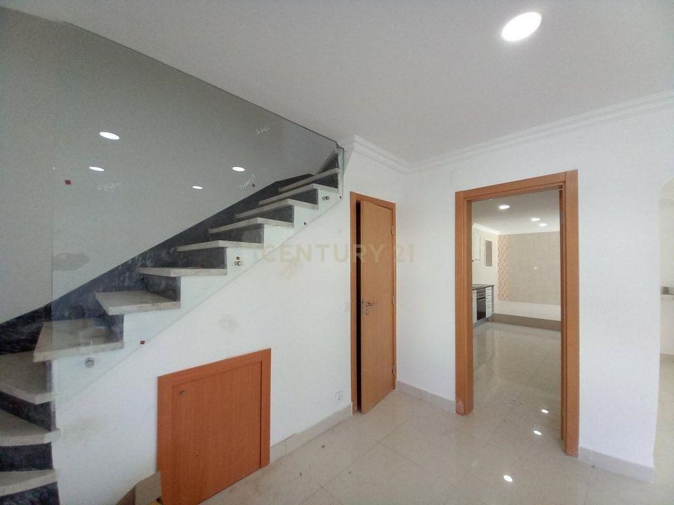 Villa i Carcavelos, Lisbon - foto 1