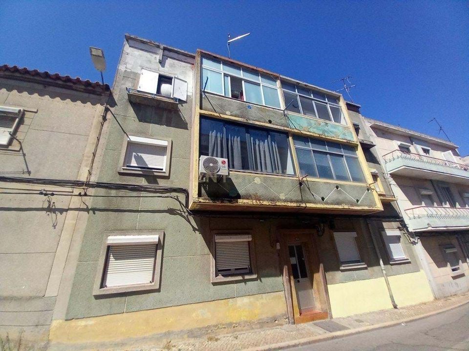 Lejlighed i Baixa da Banheira, Setubal - foto 1