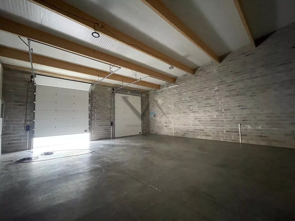 Erhvervsejendom i Montboucher-sur-Jabron, Drome - foto 1