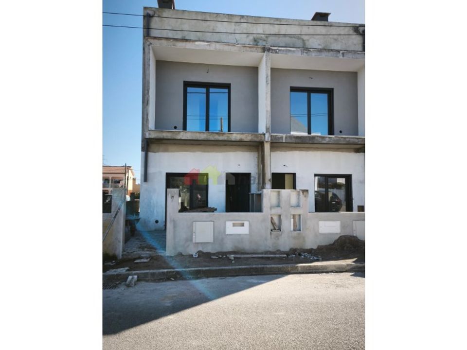 Byhus i Fernao Ferro, Setubal - foto 1