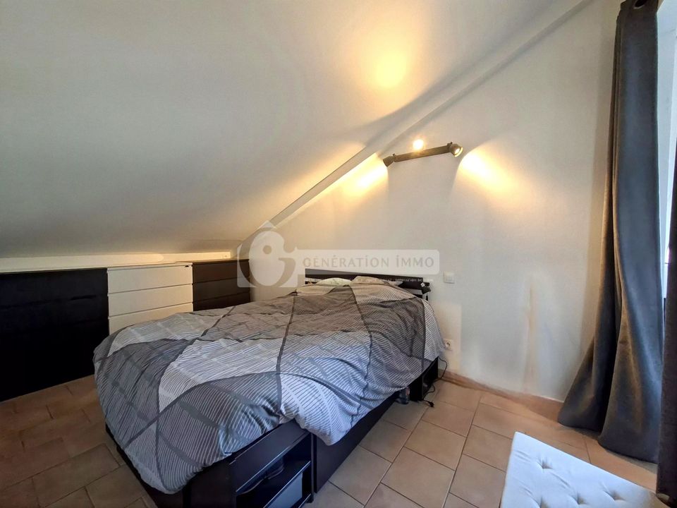 Appartement in Arles, Bouches-du-Rhone - foto 4