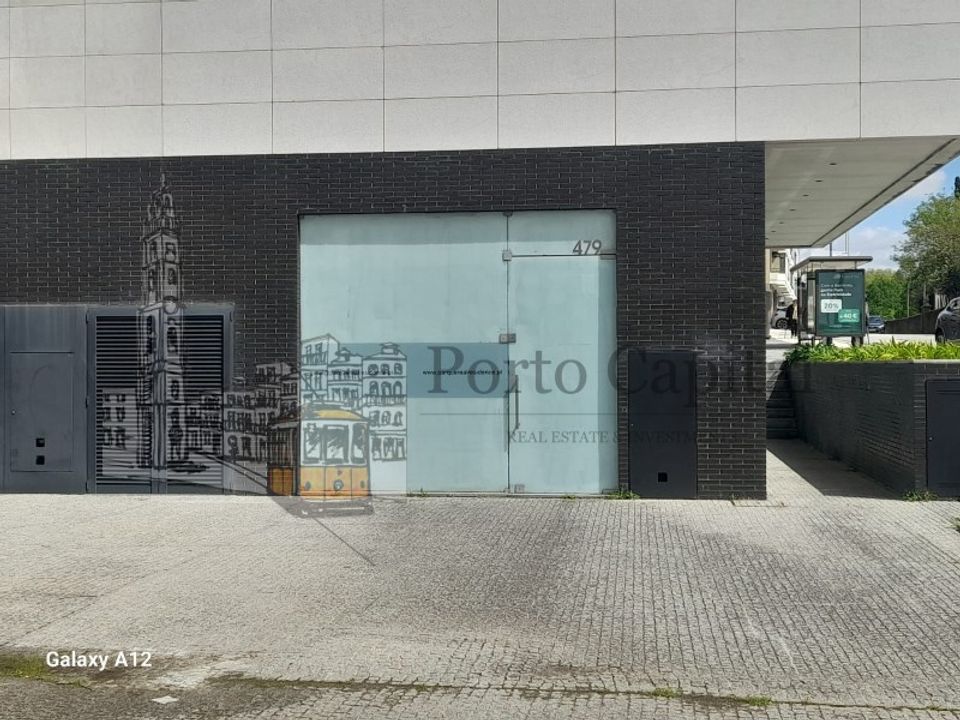 Erhvervsejendom i Senhora da Hora, Porto - foto 5