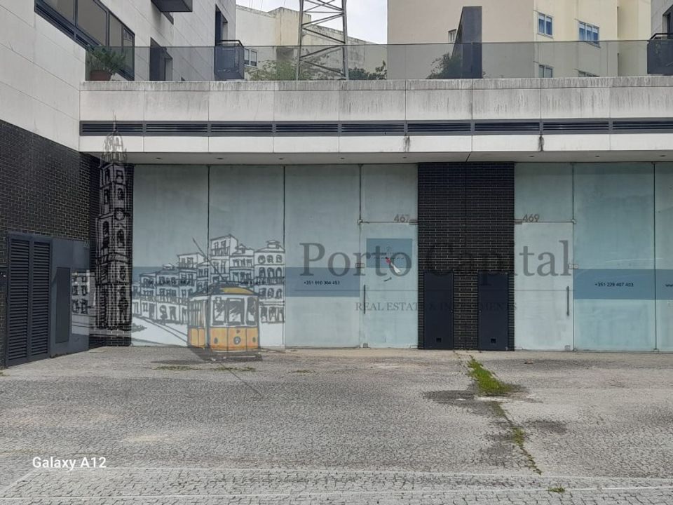 Erhvervsejendom i Senhora da Hora, Porto - foto 3