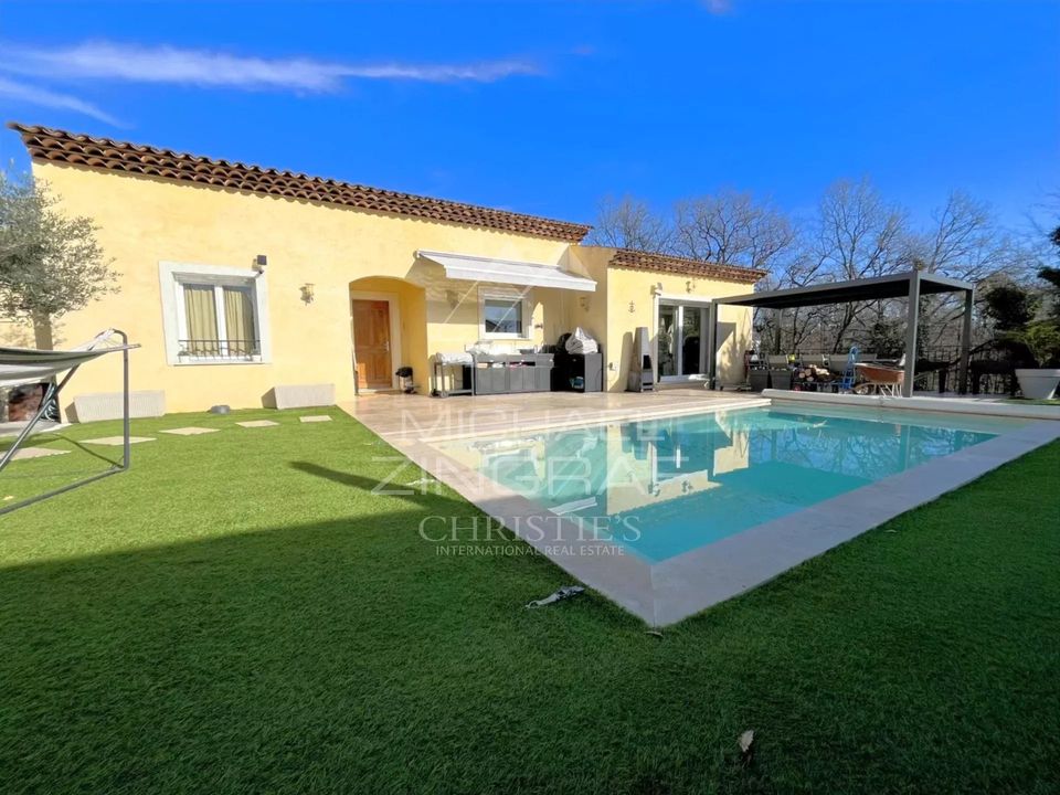 Villa i La Gaude, Alpes-Maritimes - foto 1