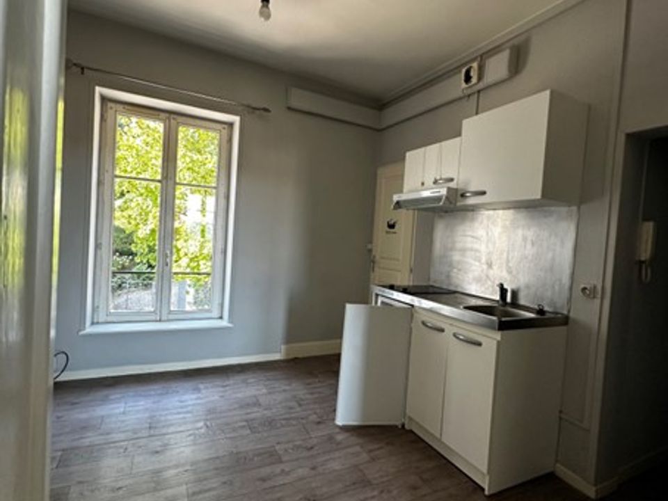 Studio i Nancy, Meurthe-et-Moselle - bilde 1