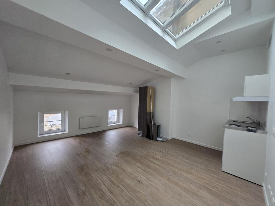 Apartment in Nancy, Meurthe-et-Moselle - photo 2