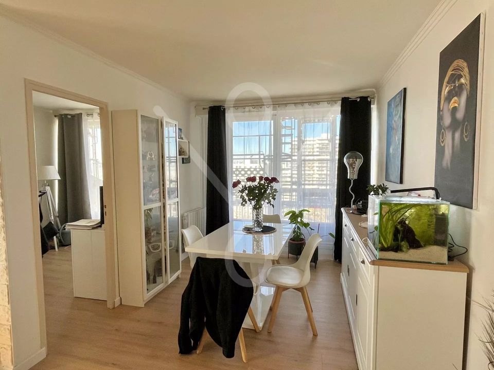 Leilighet i Villeneuve-la-Garenne, Hauts-de-Seine - bilde 1
