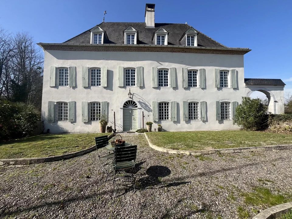 Villa i Sauveterre-de-Bearn, Pyrenees-Atlantiques - foto 1
