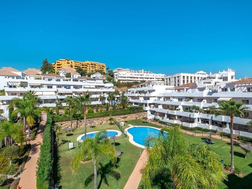 Lejlighed i Estepona, Malaga - foto 1