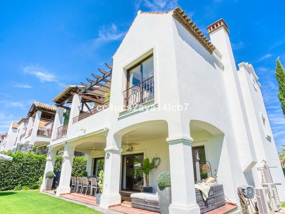 Villa i Estepona, Malaga - foto 1