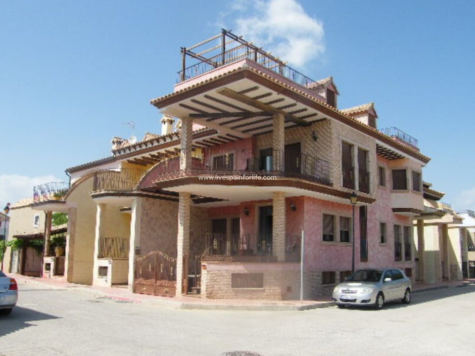 Byhus i Daya Nueva, Alicante - foto 1