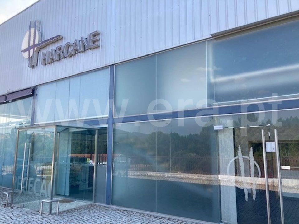 Erhvervsejendom i Covilha, Castelo Branco - foto 3