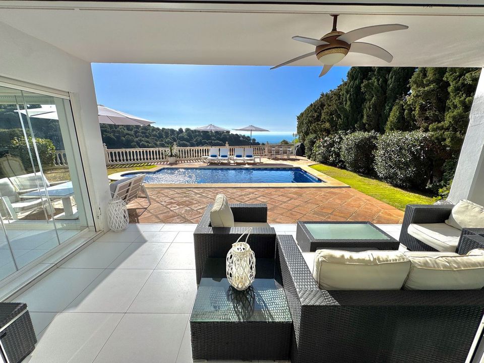 Villa i Calahonda, Malaga - foto 2