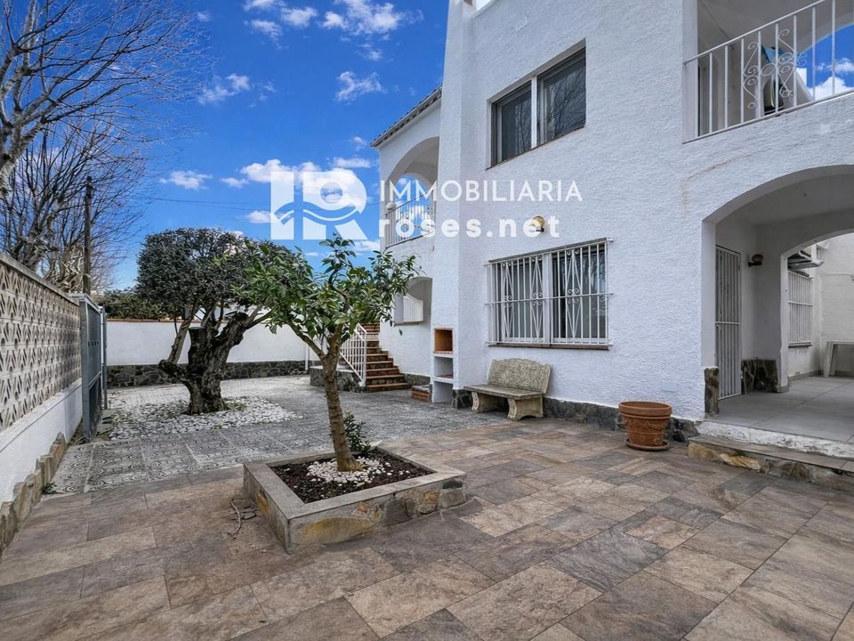 Villa i Empuriabrava, Gerona - foto 1