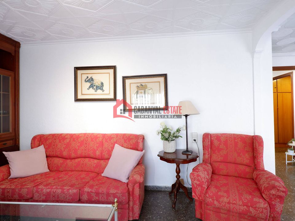Apartment in Valencia, Valencia - photo 2