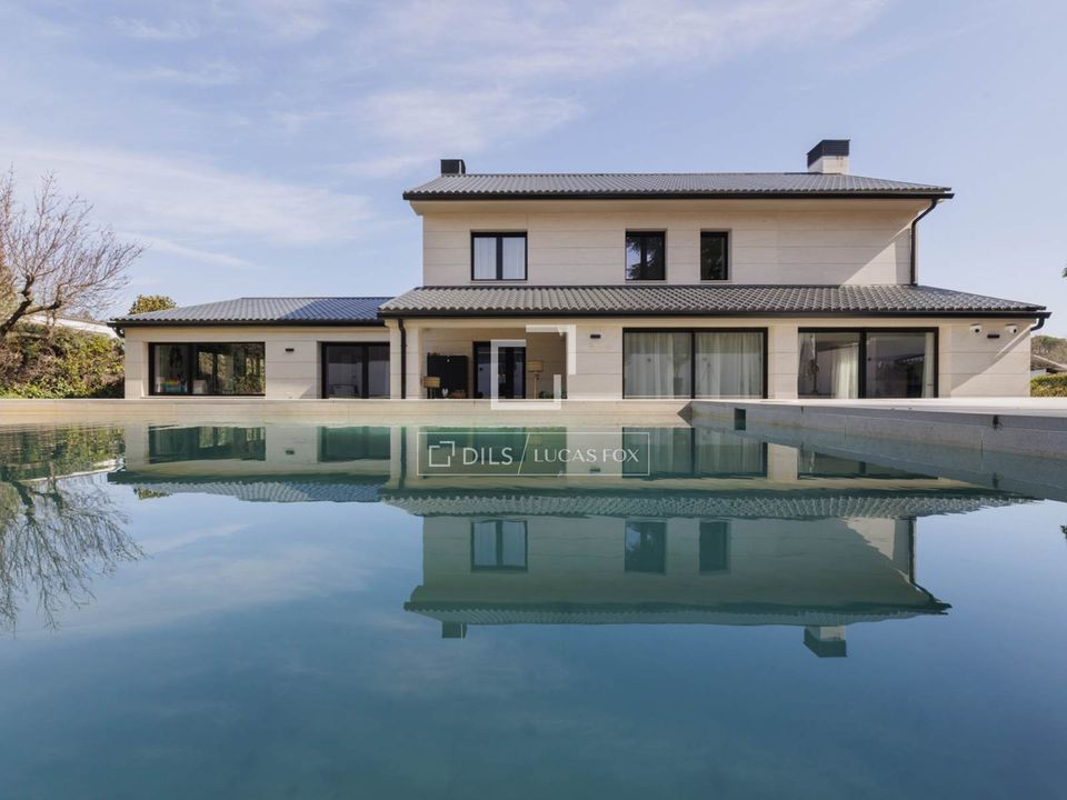 Villa i Pozuelo De Alarcon, Madrid - foto 2