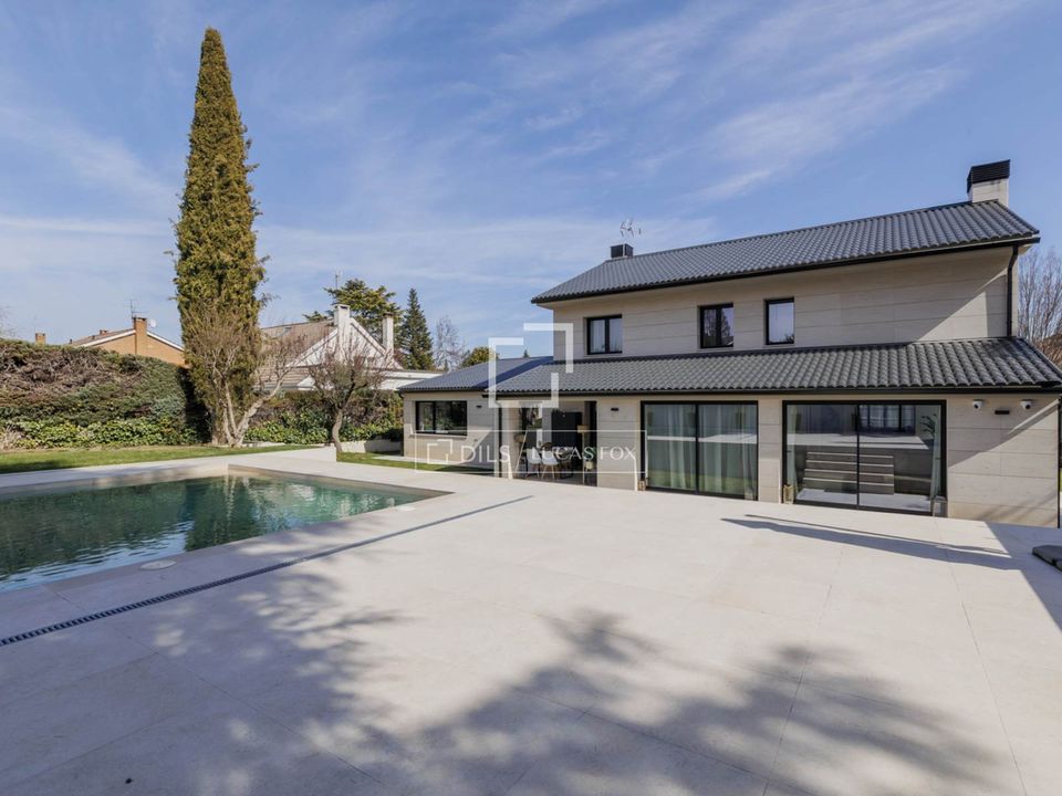 Villa i Pozuelo De Alarcon, Madrid - foto 3