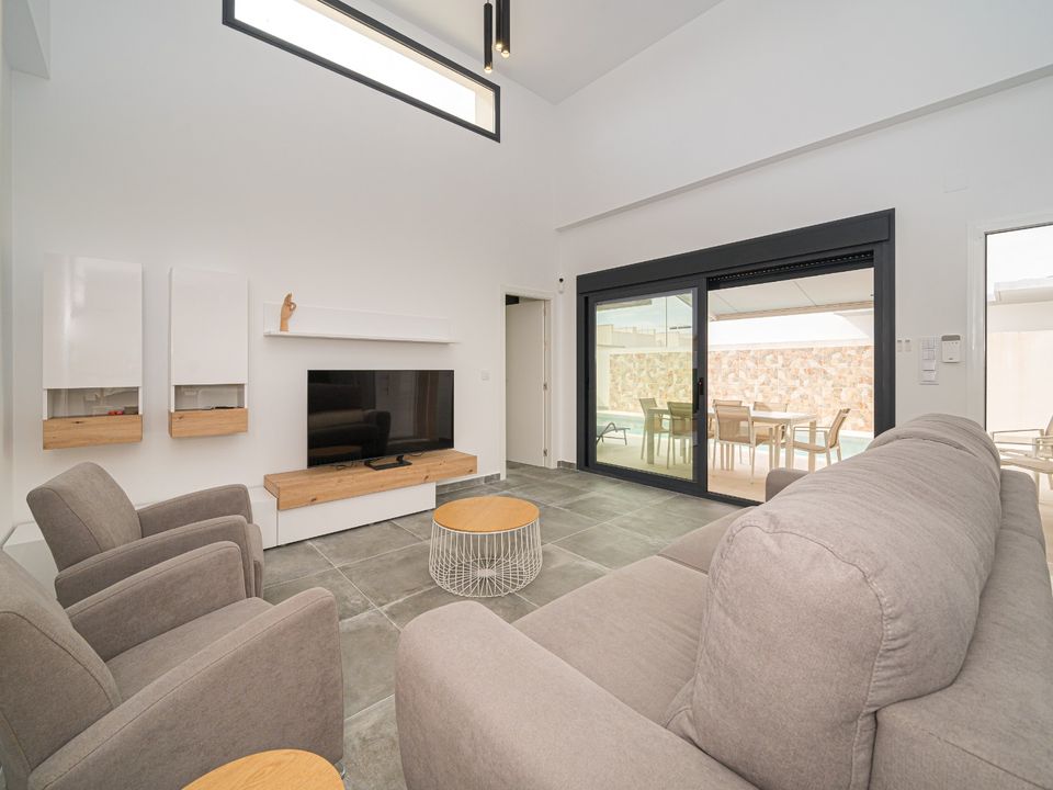Rækkehus i Daya Nueva, Alicante - foto 3