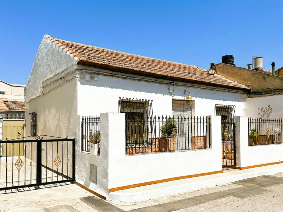 Landejendom i Mudamiento, Alicante - foto 1