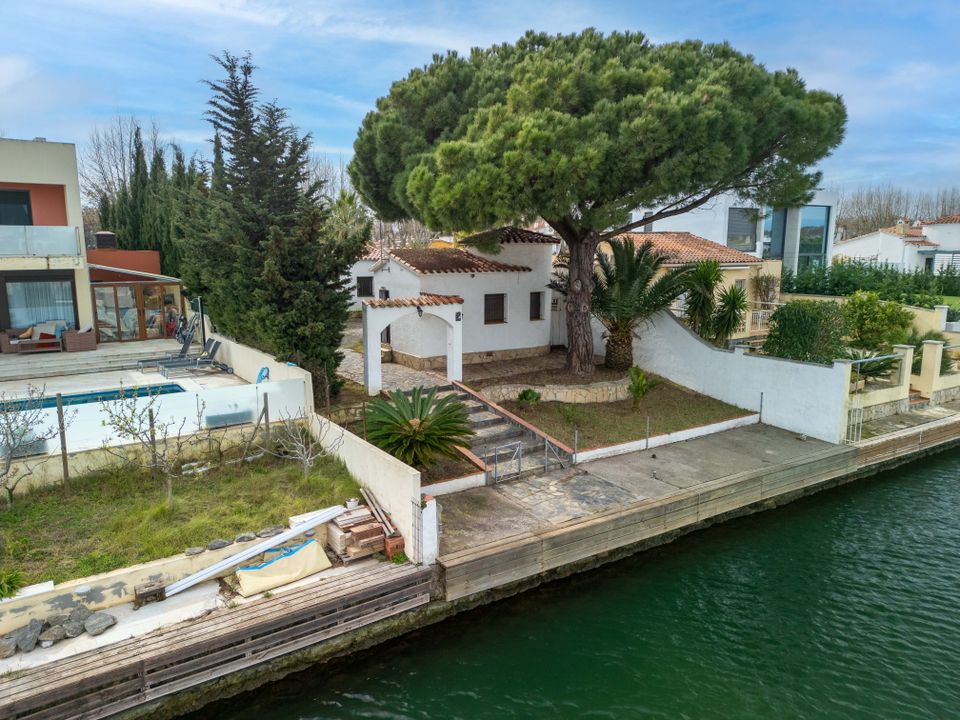 Villa i Empuriabrava, Gerona - foto 2