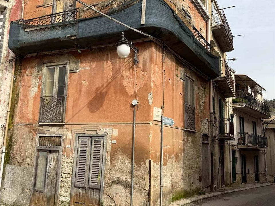 Villa i Chiusa Sclafani, Palermo - foto 1