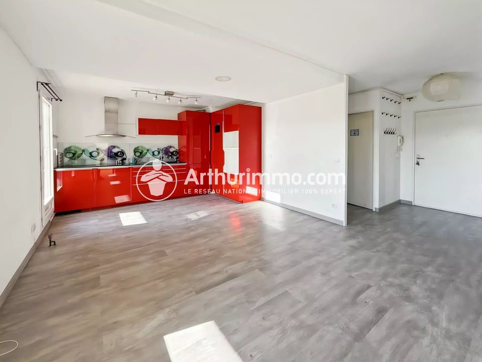Lejlighed i Saint-Pierre-Du-Perray, Essonne - foto 1