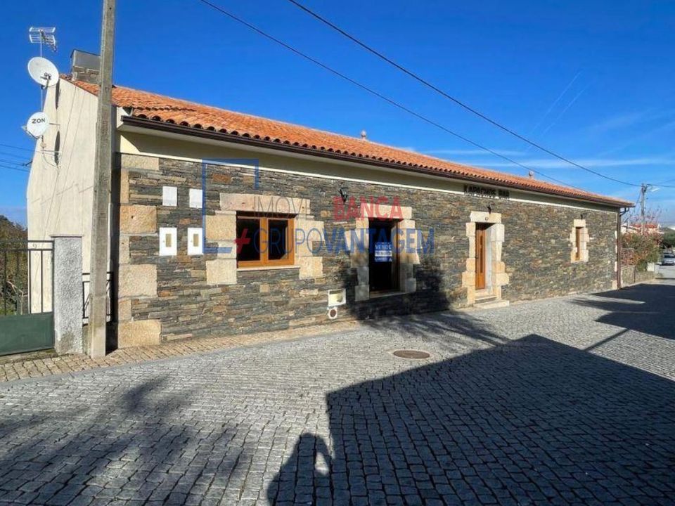 Erhvervsejendom i Sao Joao da Pesqueira, Viseu - foto 2