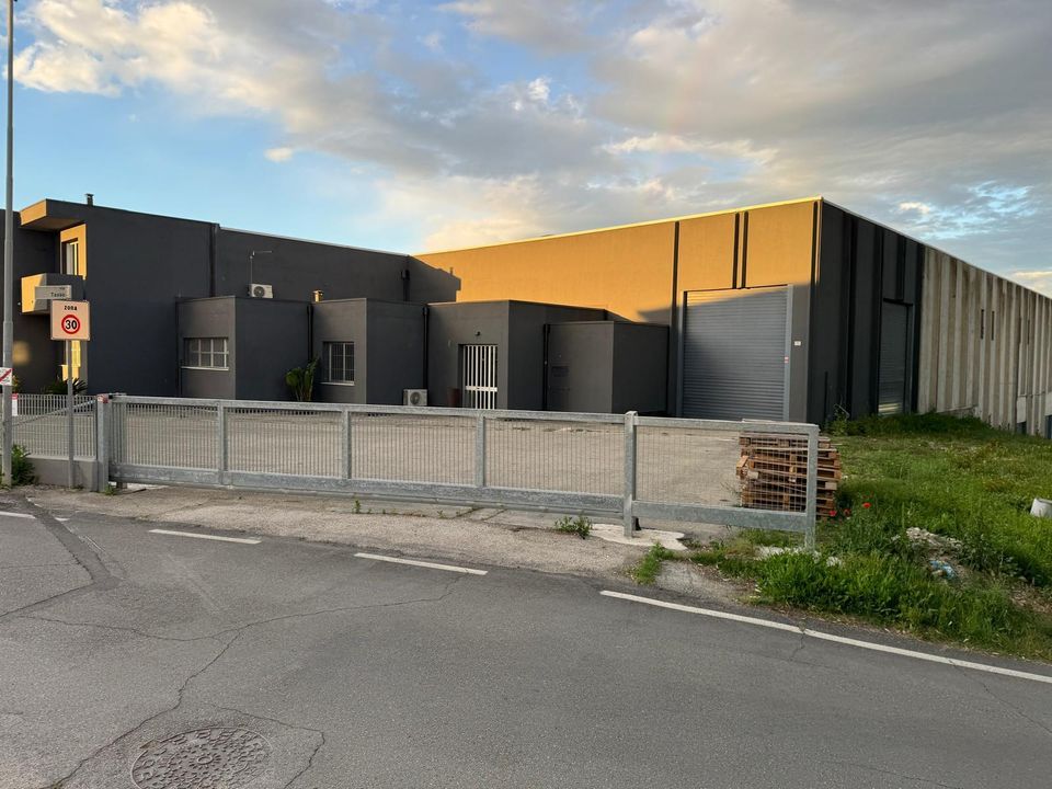 Erhvervsejendom i Coriano, Rimini - foto 3