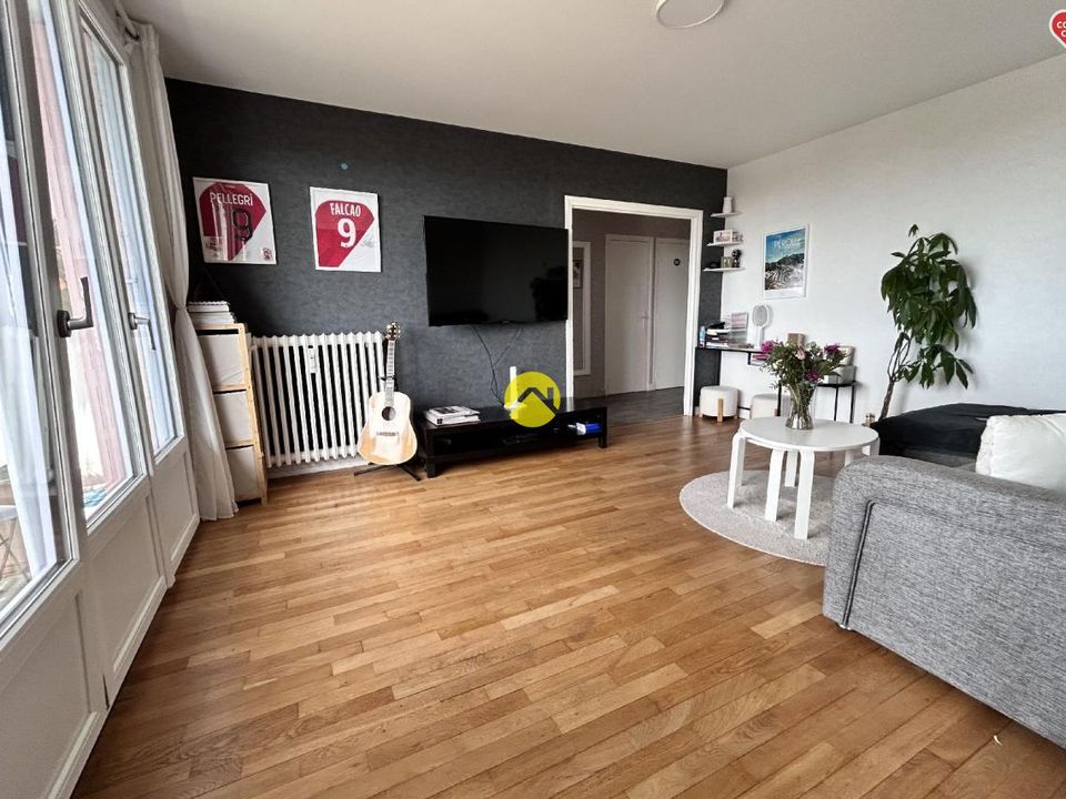Lejlighed i Néris-les-Bains, Allier - foto 2