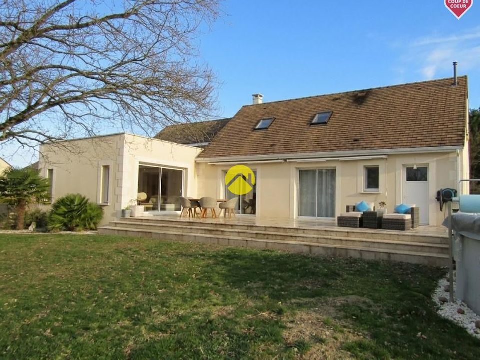 Villa i Civray-de-Touraine, Indre-et-Loire - foto 1