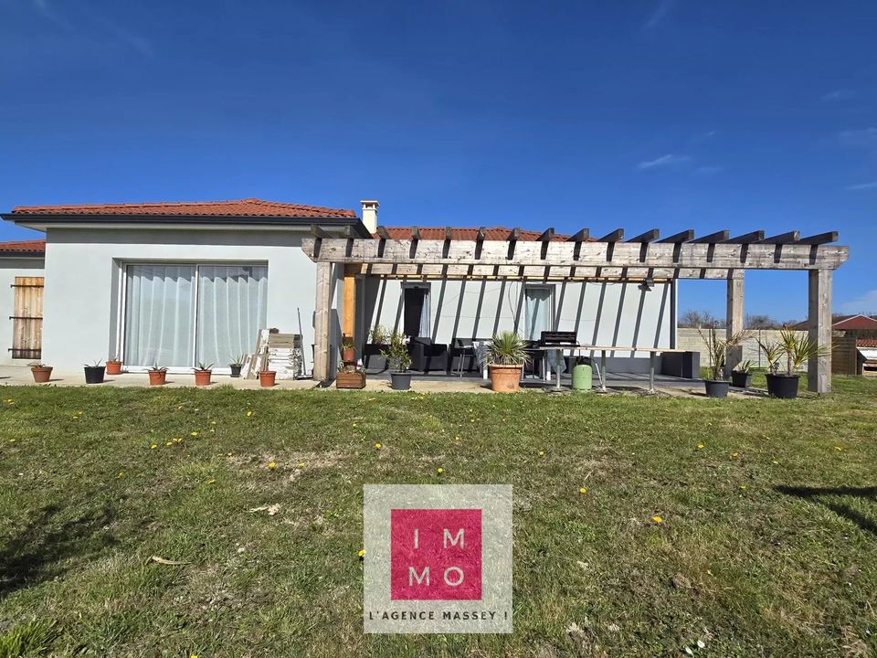 Villa i Rabastens-de-Bigorre, Hautes-Pyrenees - foto 1