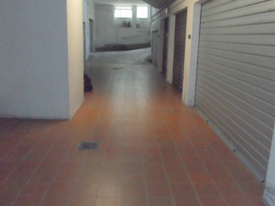 Parkeringsplads i San Benedetto Del Tronto, Ascoli Piceno - foto 2