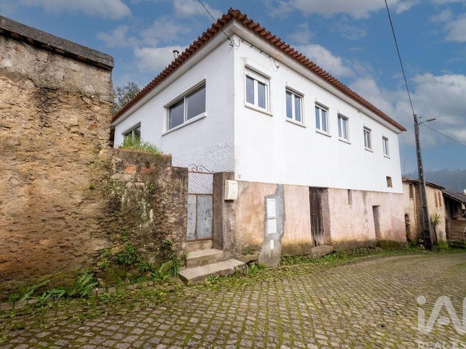 Casa de pueblo en Mortagua, Viseu - foto 3
