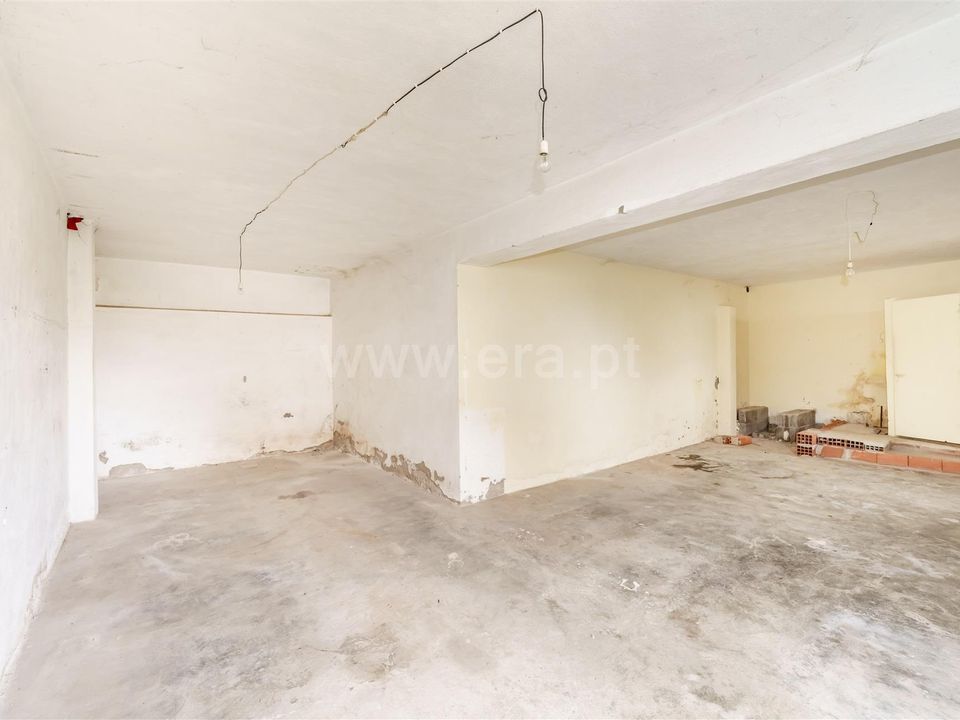Garage i Belmonte, Castelo Branco - foto 1