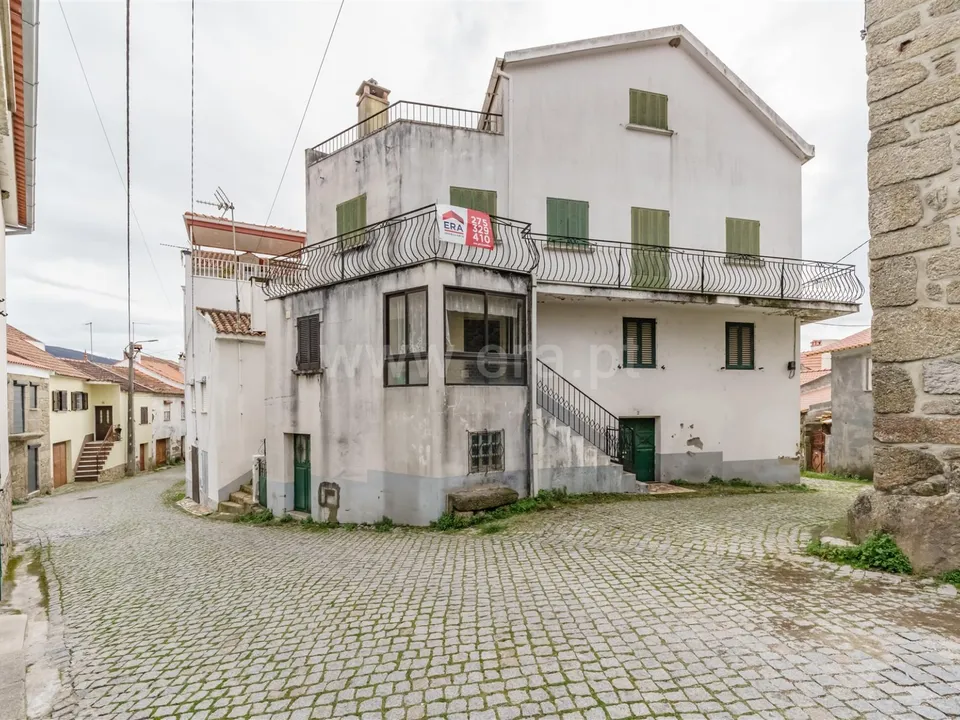 Landsbyhus i Sabugal, Guarda - foto 1