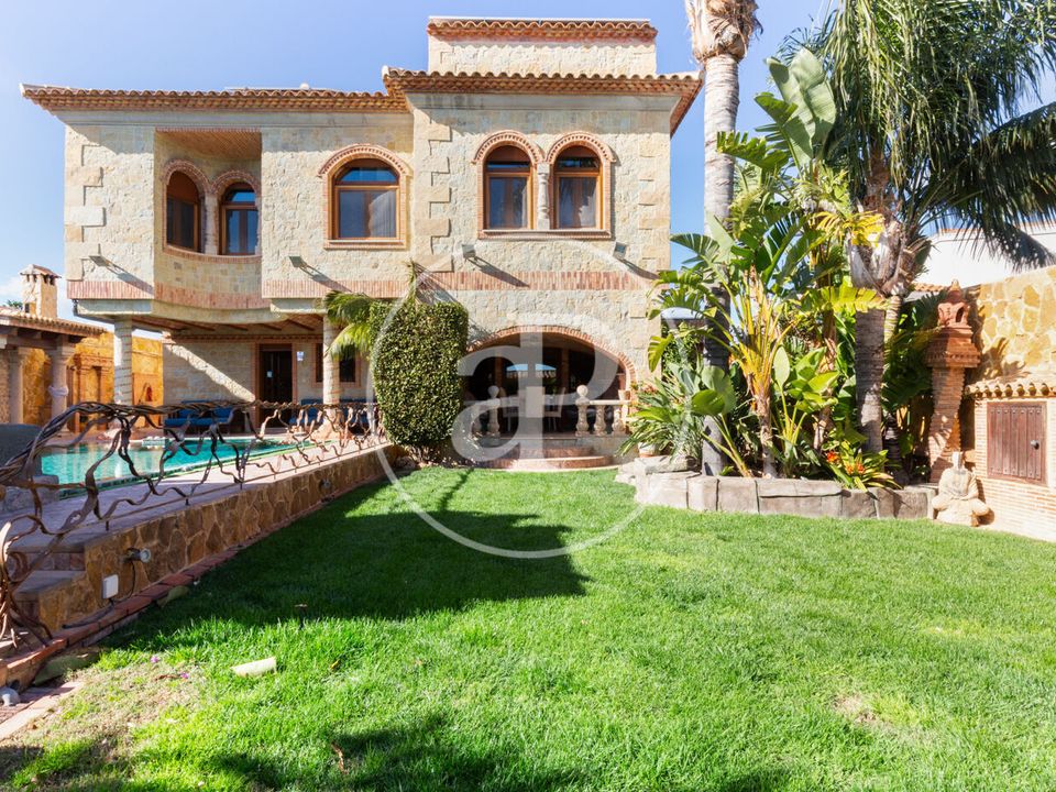 Villa in Alginet, Valencia - photo 4