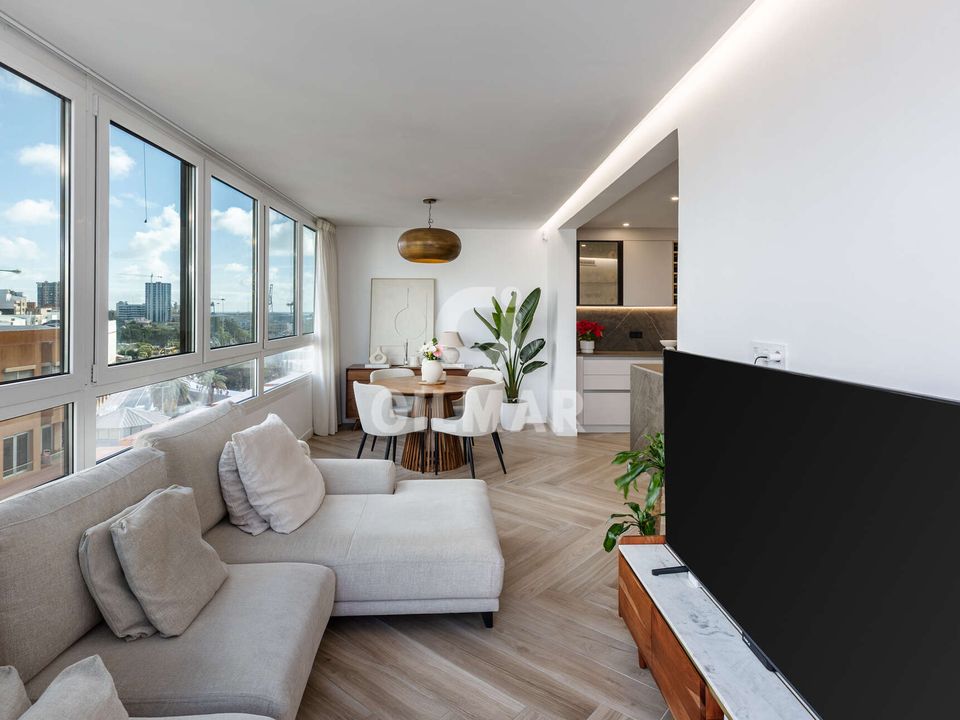 Penthouse in Las Palmas De Gran Canaria, Gran Canaria - photo 4