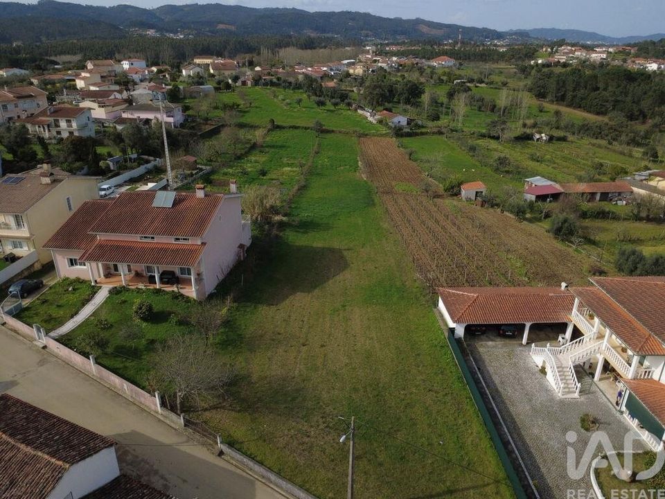 Helårsgrund i Vila Nova de Poiares, Coimbra - foto 3