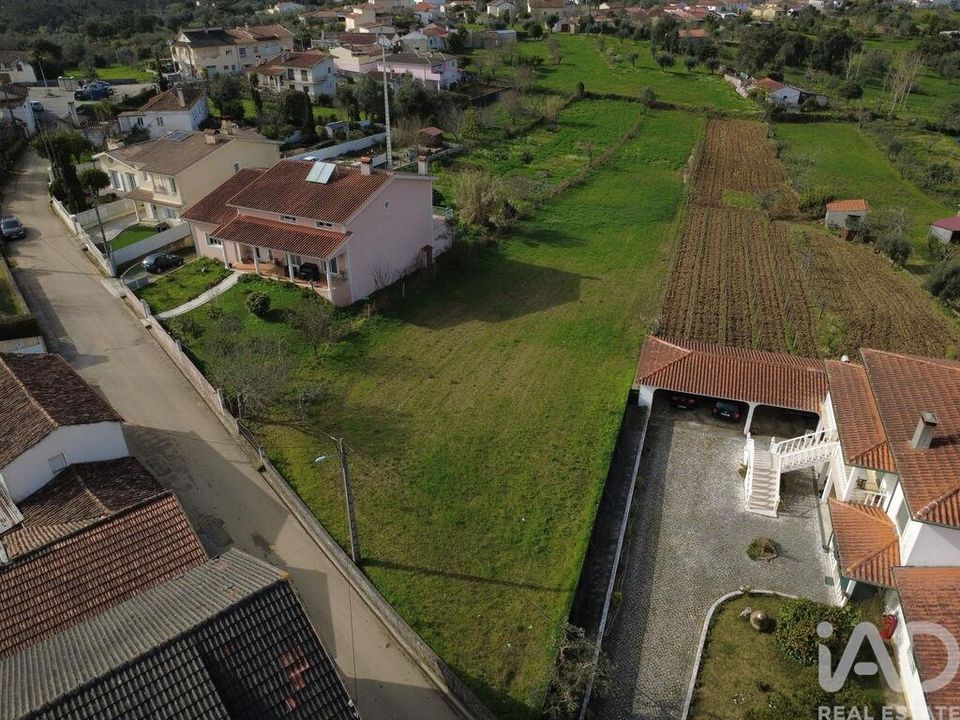 Helårsgrund i Vila Nova de Poiares, Coimbra - foto 4