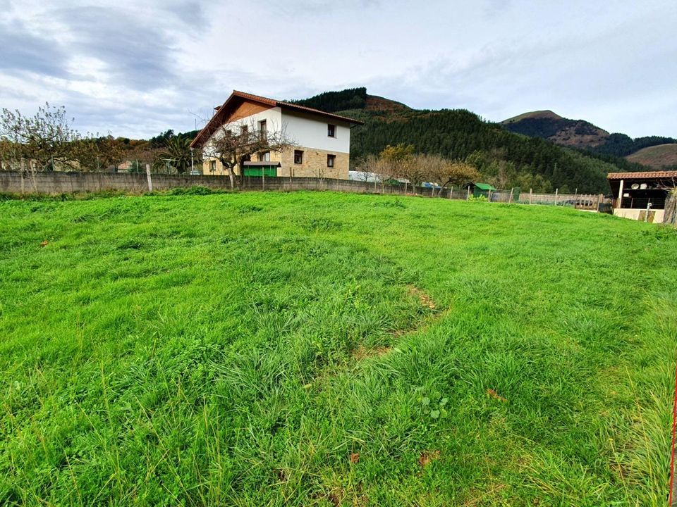 Helårsgrund i Llodio, Alava - foto 1
