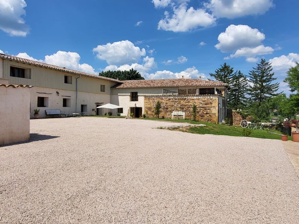 Villa i Saint-Amour-Bellevue, Saone-et-Loire - foto 1