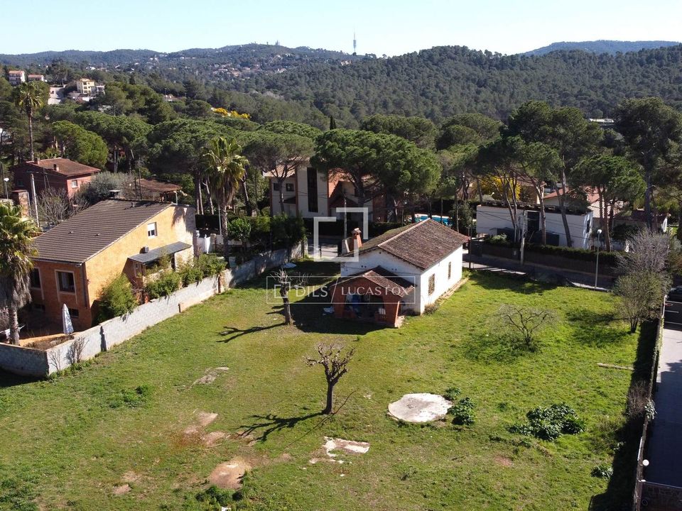Helårsgrund i Valldoreix, Barcelona - foto 4