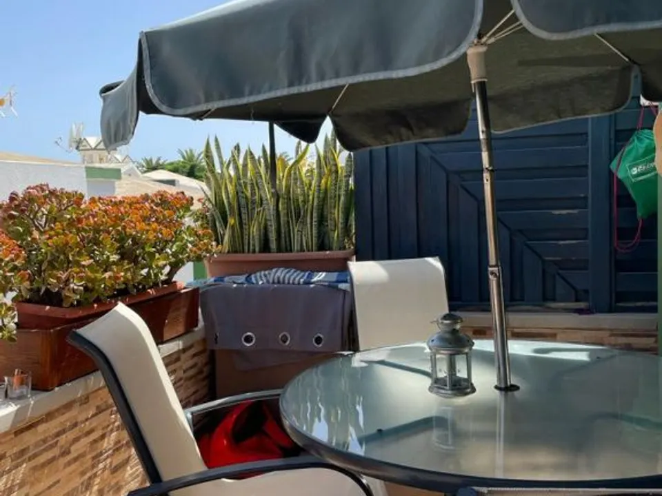 Bungalow in San Bartolome De Tirajana, Gran Canaria - photo 1