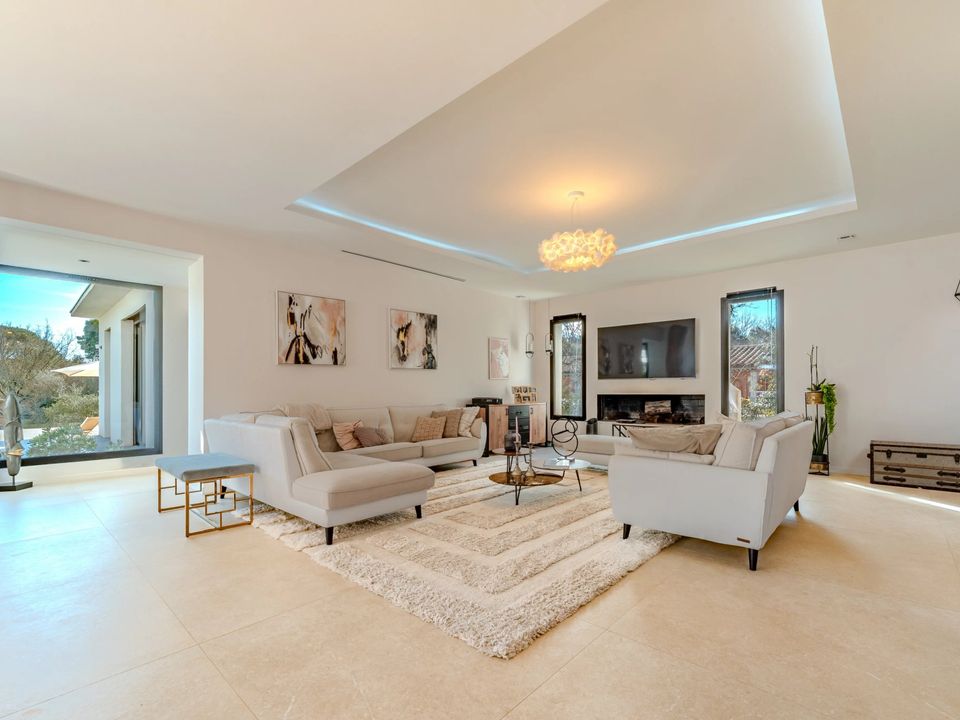 Villa i Roquefort-les-Pins, Alpes-Maritimes - foto 2