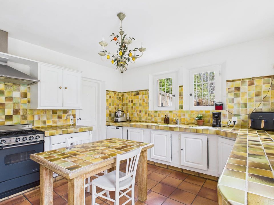 Villa i Roquefort-les-Pins, Alpes-Maritimes - bilde 1