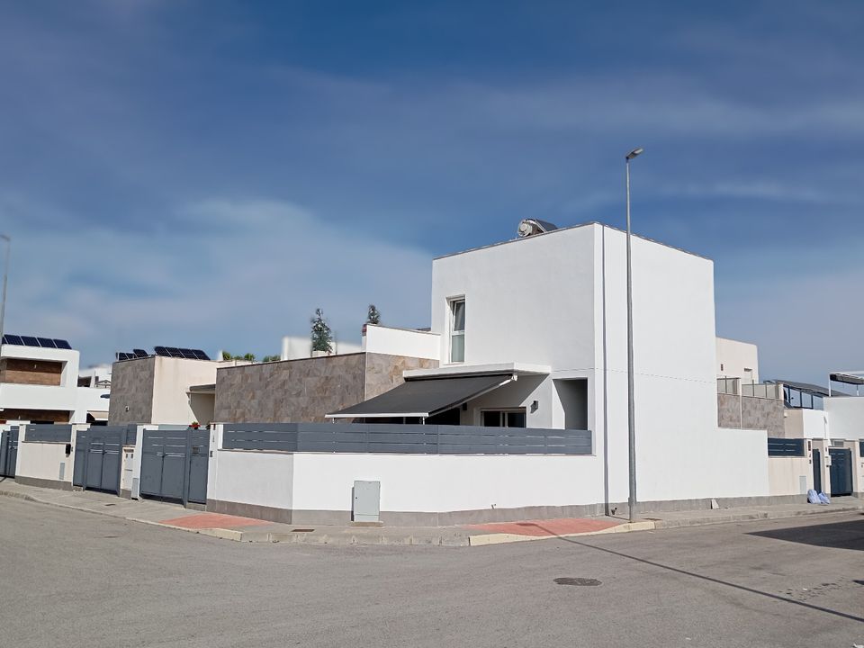 Villa i Daya Vieja, Alicante - foto 1