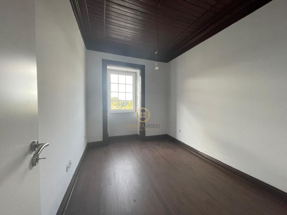 Apartment in Viseu, Viseu - photo 3